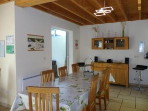 Salle à manger avec accés véranda