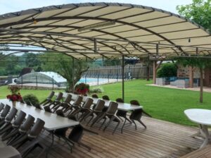 pergolas pour repas extérieur