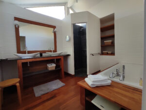 Salle de bain (1er étage)