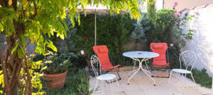Terrasse lieu de détente et de calme.