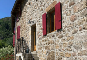 Entrée indépendante du Greffon