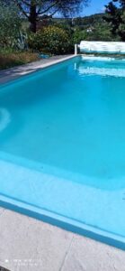 Profitez de la piscine en saison