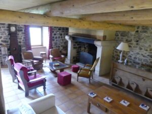 Coin Salon du gîte Les Volets Rouges