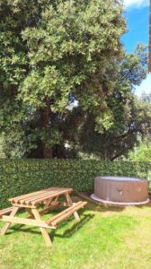 jardin privatif avec SPA