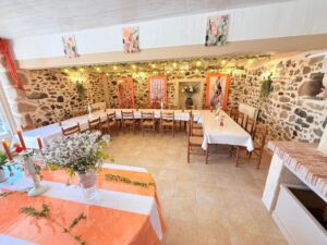 salle commune pour vos repas familiaux