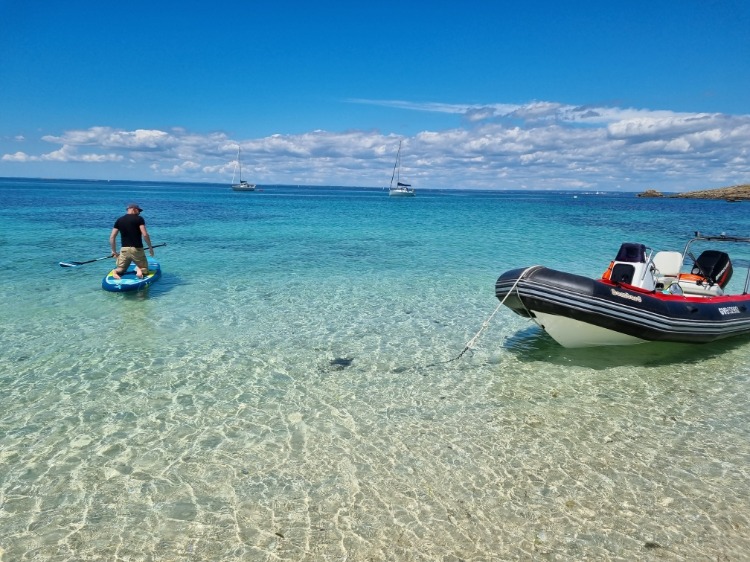 La plage paradisiaque à 30 mètres Eau translucide , limpide