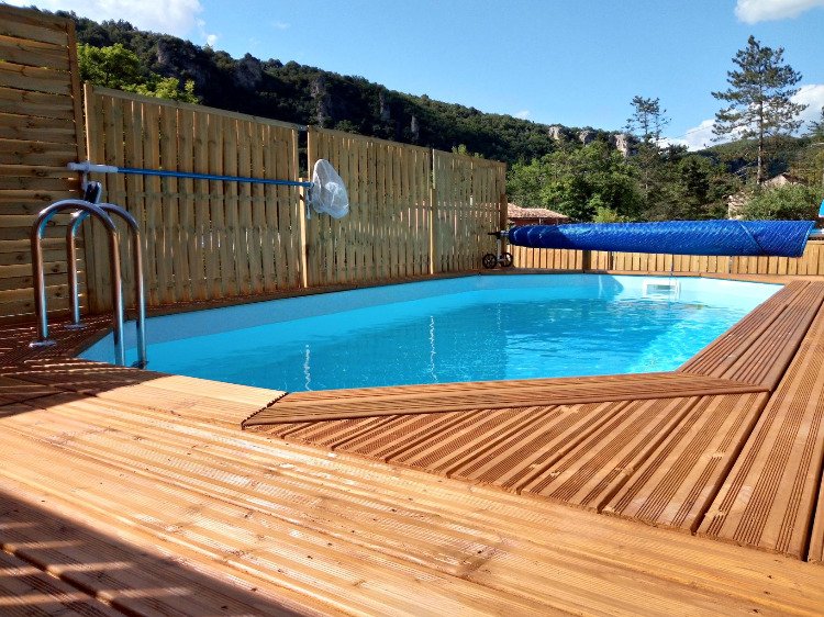 la piscine de la papeterie